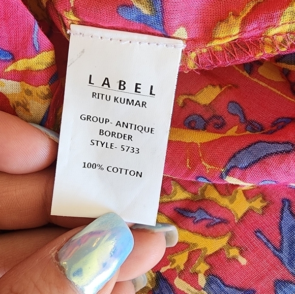 Label RituKumar Red Floral 100% Cotton Print Tie Shirt Women's Size Small. - Picture 6 of 7